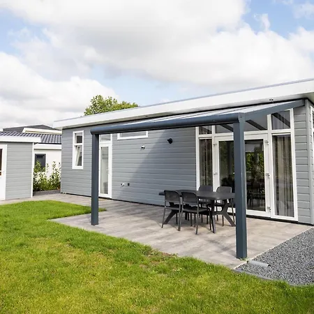 Шале In Gelderland With Spacious Garden *