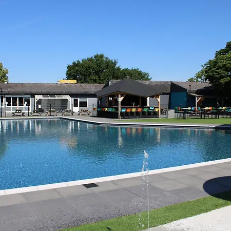 Domek alpejski In Gelderland With Spacious Garden Lathum