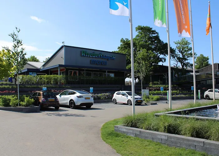 In Gelderland With Spacious Garden Lathum